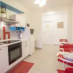 9Th Floor Guest House